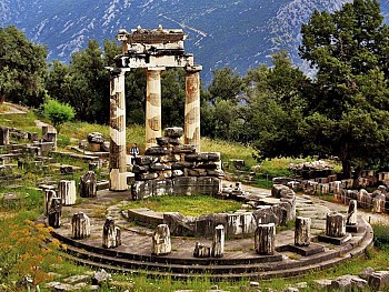 Khu di chỉ khảo cổ Delphi - Ngôi đền của các thần linh